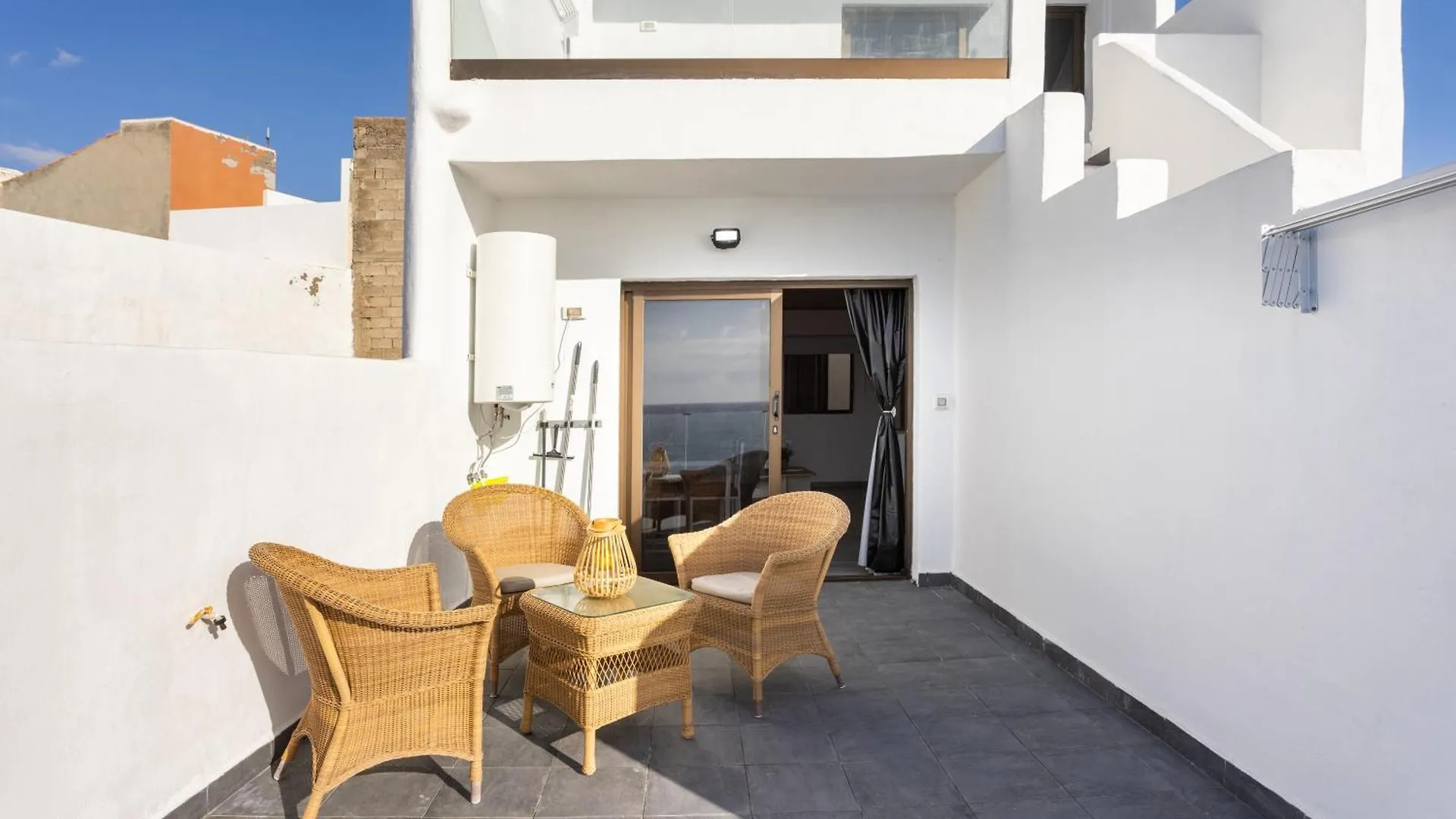 Home2Book Peaceful Apt & Sea View Terrace In Arico La Mareta Španělsko